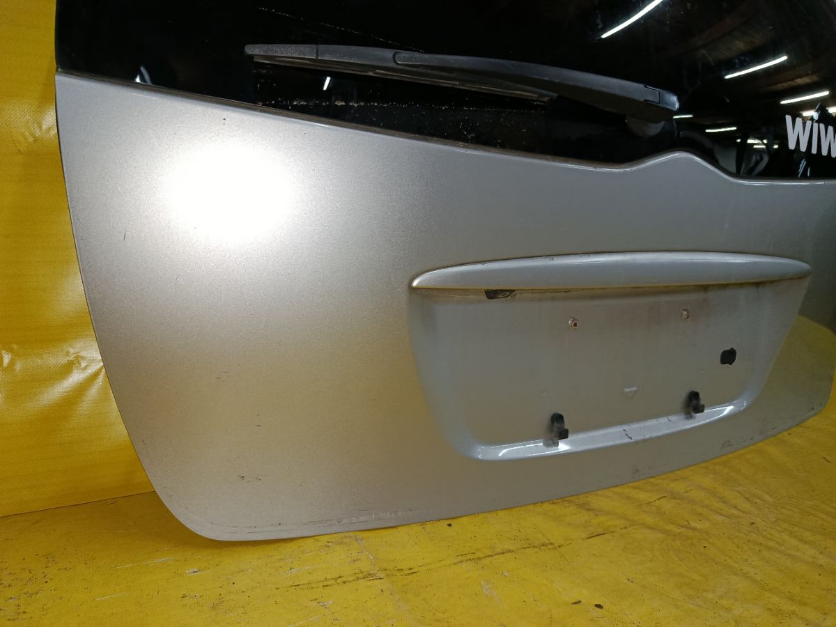 Дверь задняя на Mitsubishi Grandis NA4W Фото 7