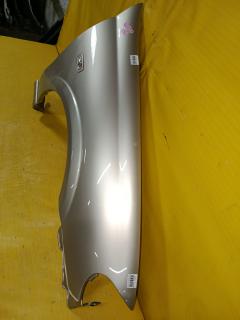 Крыло переднее на Nissan Bluebird Sylphy QNG10 Фото 4