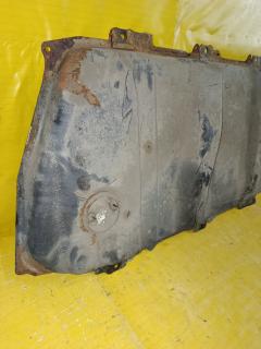 Бак топливный на Toyota Noah AZR65G 1AZ-FSE Фото 3