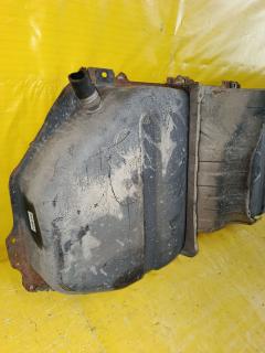 Бак топливный на Toyota Noah AZR65G 1AZ-FSE Фото 7