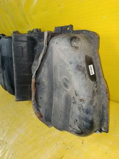Бак топливный на Toyota Noah AZR65G 1AZ-FSE Фото 6