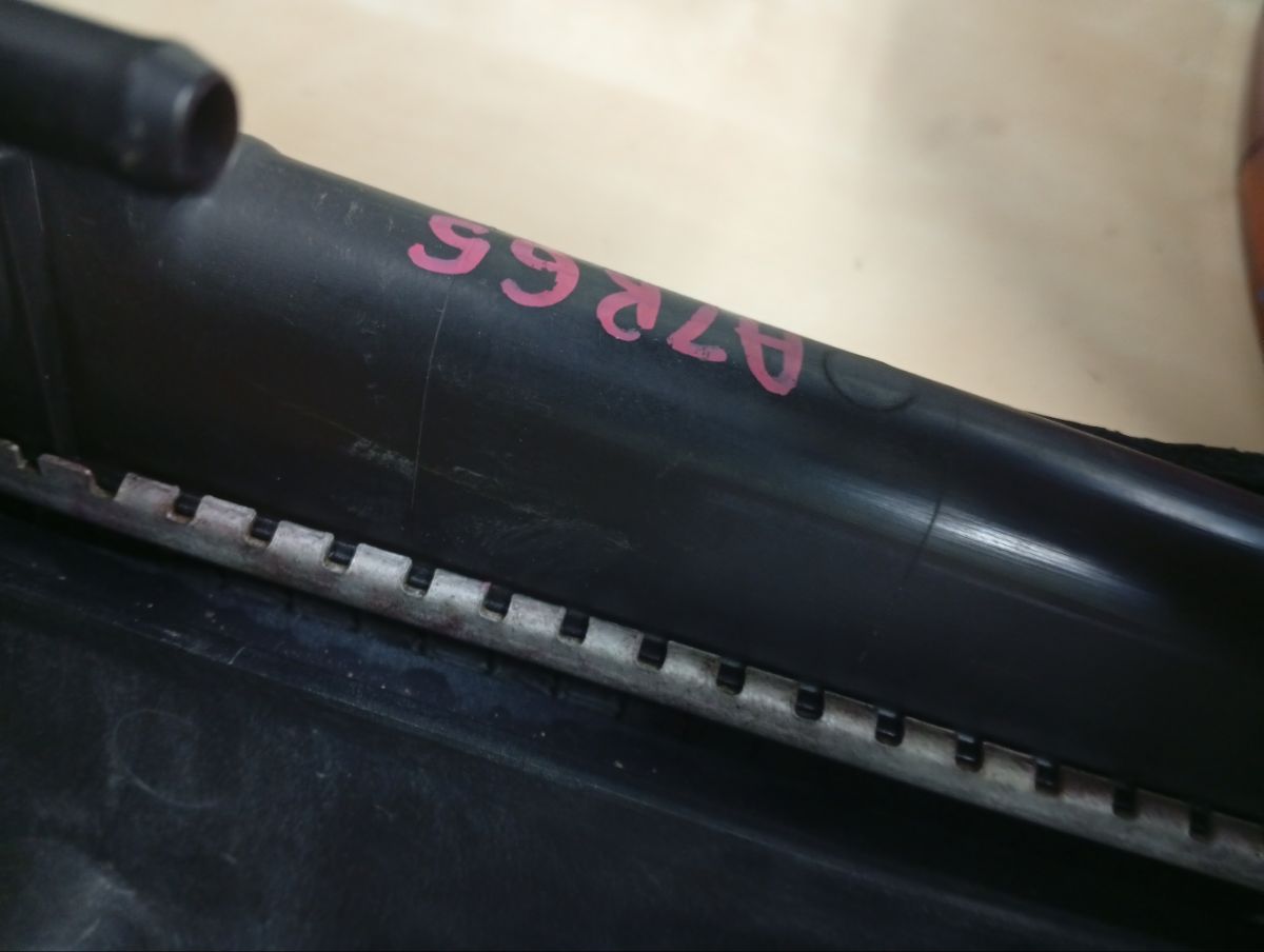 Радиатор ДВС 16400-28290, 16400-28300, 16400-28320, 16400-28360, 16400-37220, FX-036-0968, FX-036-0968A, FX-036-3443, FX-036-3443A, TD-036-0968, TD-036-0968A, TD-036-3443, TD-036-3443A на Toyota Noah AZR65G 1AZ-FSE Фото 5