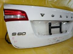 Крышка багажника на Volvo S60 FS Фото 5