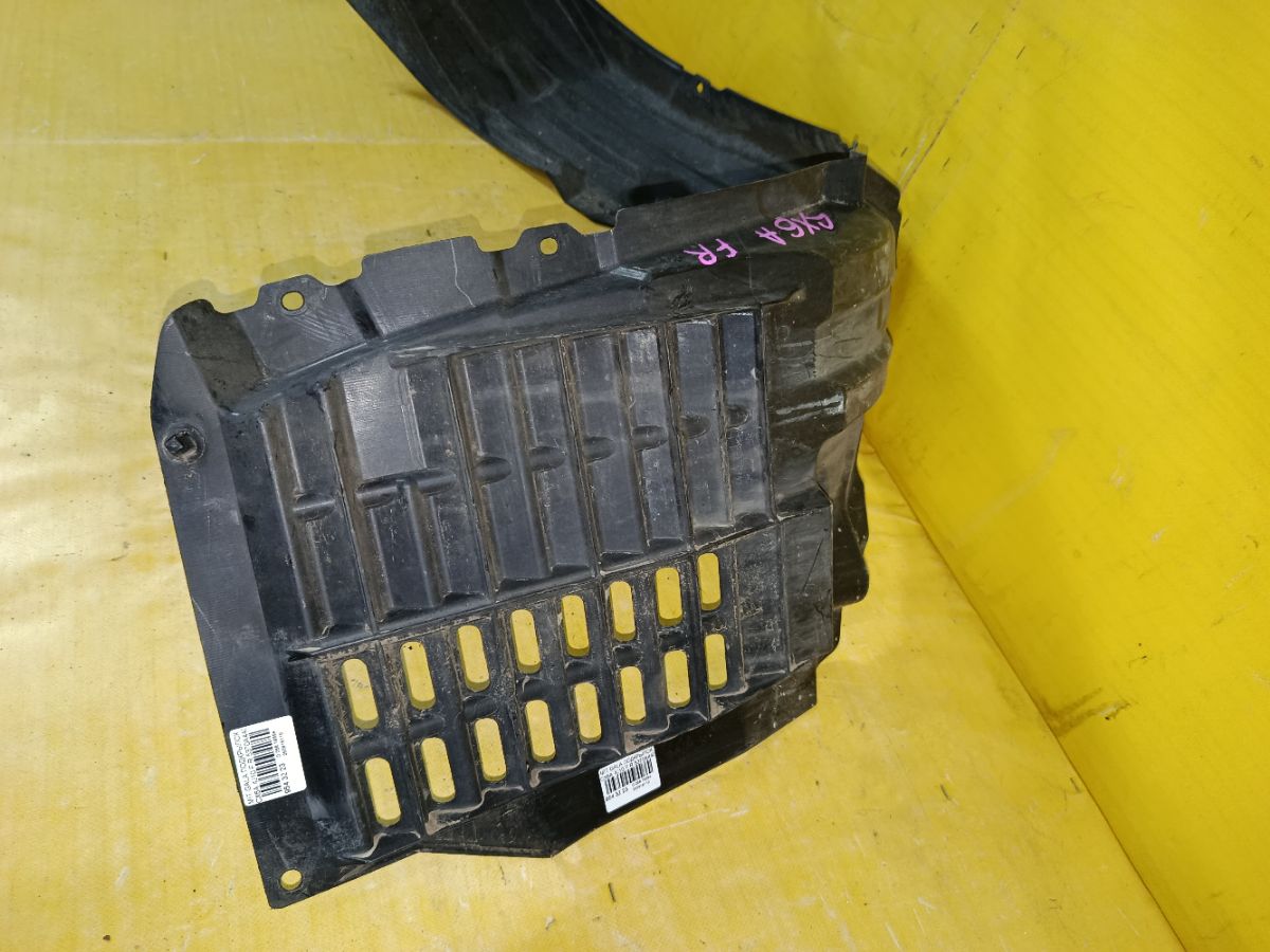 Подкрылок 5370A440 на Mitsubishi Galant Fortis CX6A 4J10 Фото 2