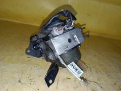 Блок ABS 44510-44010 на Toyota Ipsum SXM10G 3S-FE Фото 3
