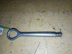 Крюк буксировочный на Toyota Isis ANM10G 51961-44010  51961-48030