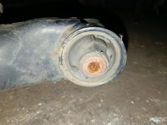 Балка подвески на Toyota Prius ZVW30 2ZR-FXE Фото 6