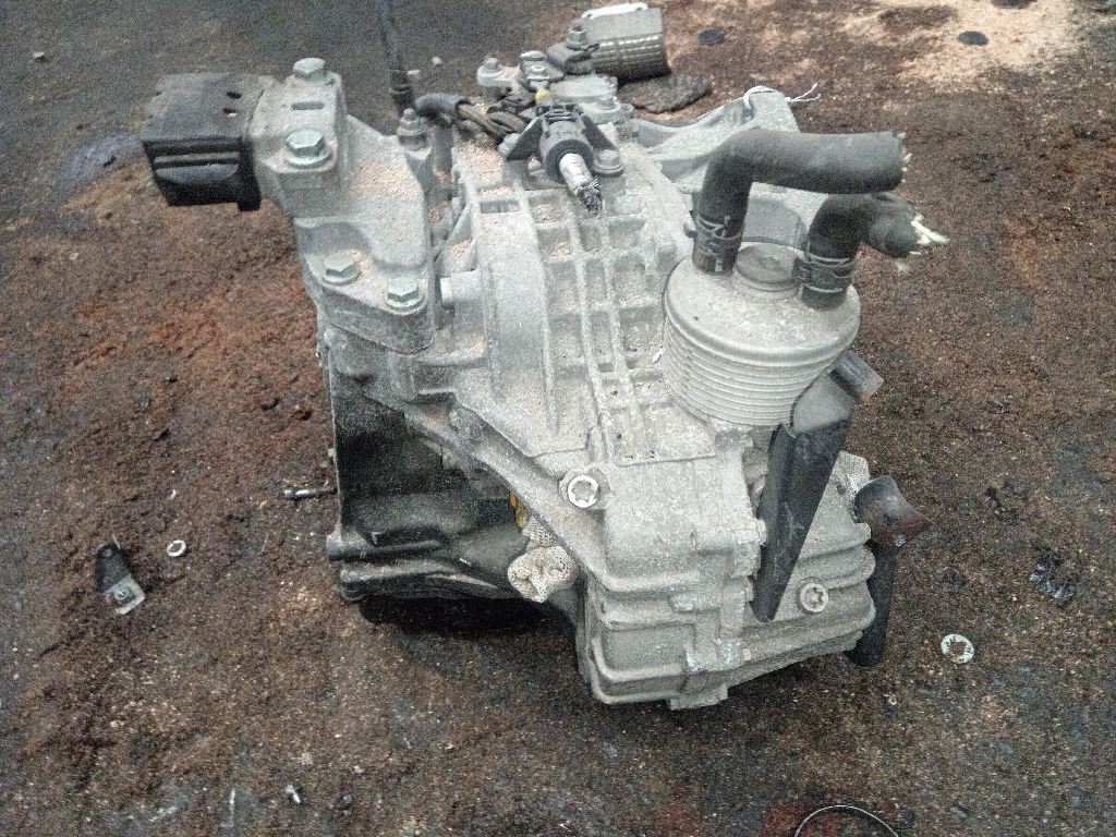 КПП автоматическая на Volkswagen Jetta 1K BVY Фото 4