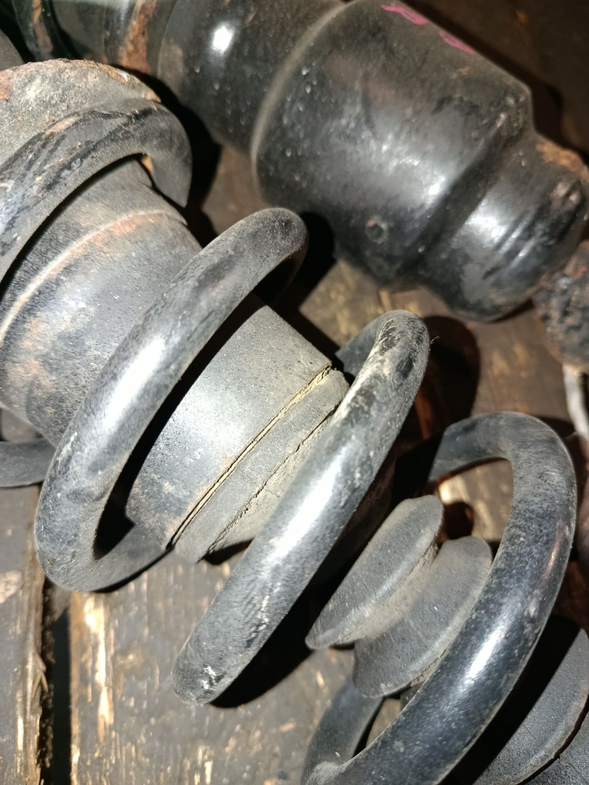 Стойка амортизатора на Subaru Outback BR9 EJ253 Фото 9