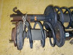 Стойка амортизатора на Mitsubishi Chariot Grandis N84W 4G64 Фото 4