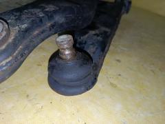 Рычаг на Mitsubishi Grandis NA4W 4G69 Фото 6