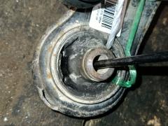 Рычаг на Mitsubishi Grandis NA4W 4G69 Фото 10