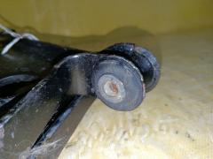 Рычаг на Volkswagen Jetta 1K Фото 5