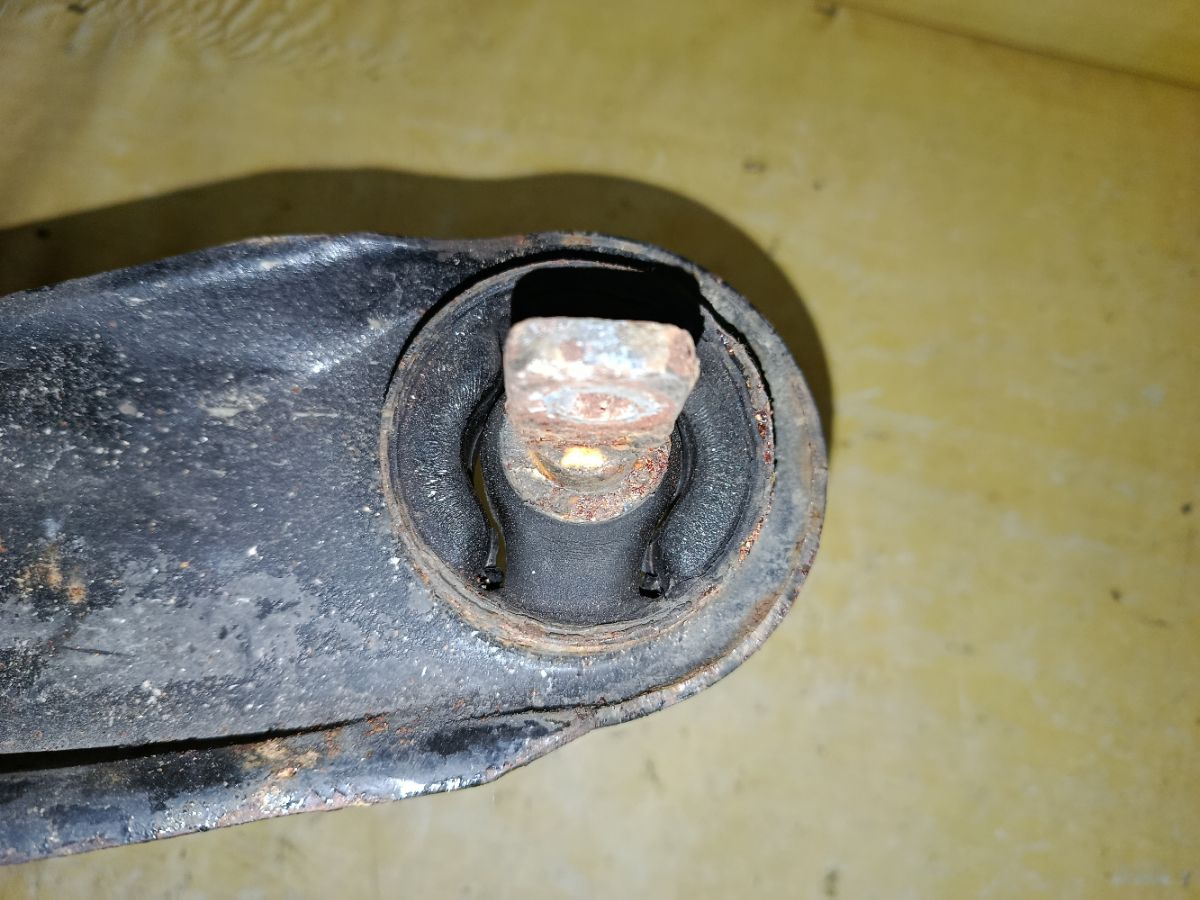 Ступица на Mitsubishi Galant Fortis CX6A 4J10 Фото 2