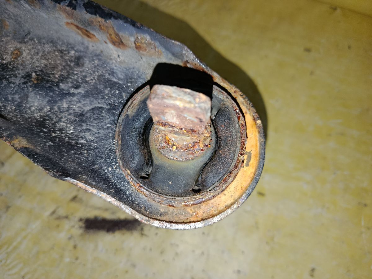 Ступица на Mitsubishi Galant Fortis CX6A 4J10 Фото 2