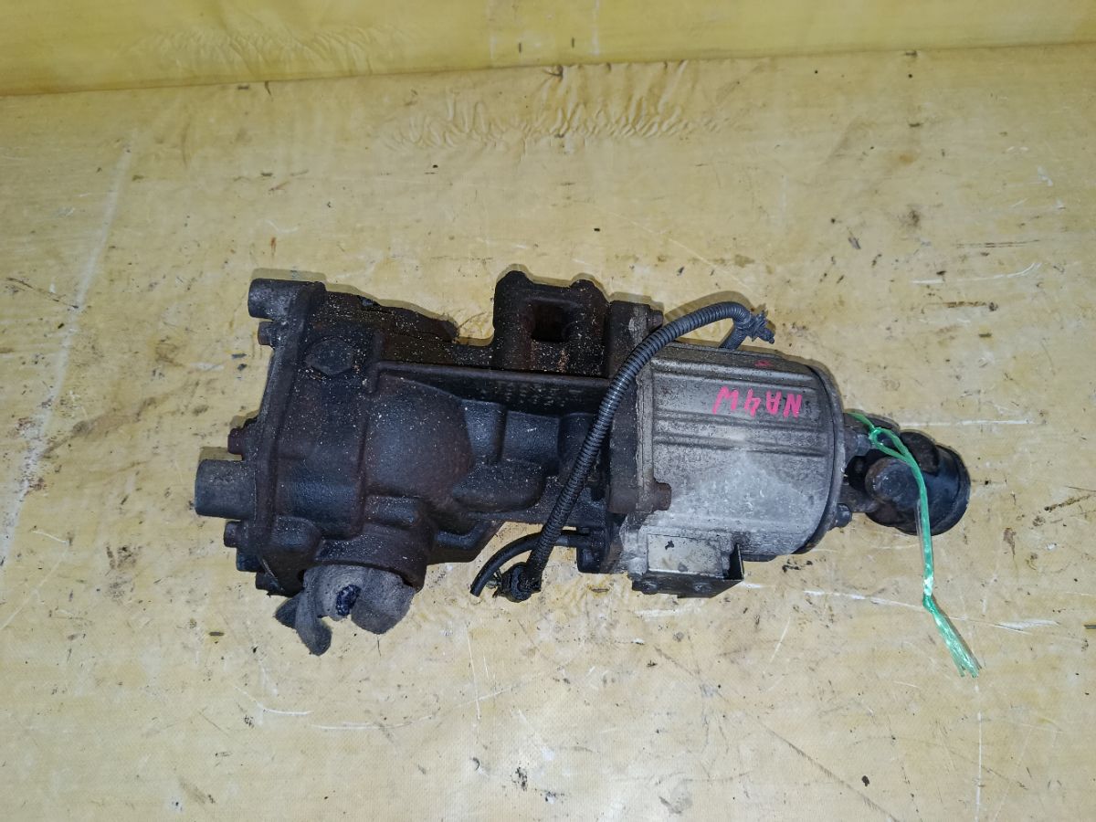 Редуктор на Mitsubishi Grandis NA4W 4G69 Фото 1