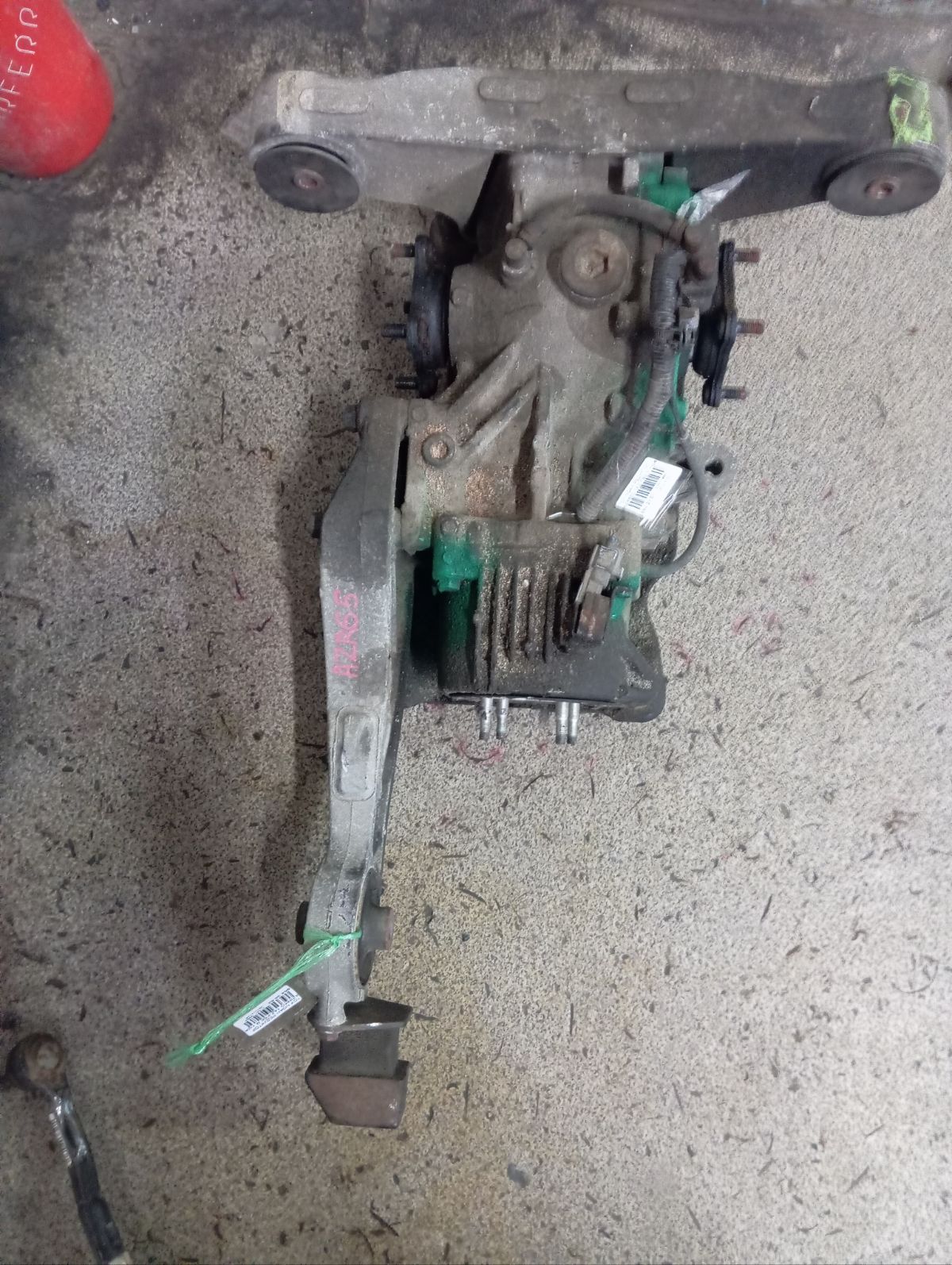 Редуктор 41110-44020, 41110-44021 на Toyota Noah AZR65G 1AZ-FSE Фото 12