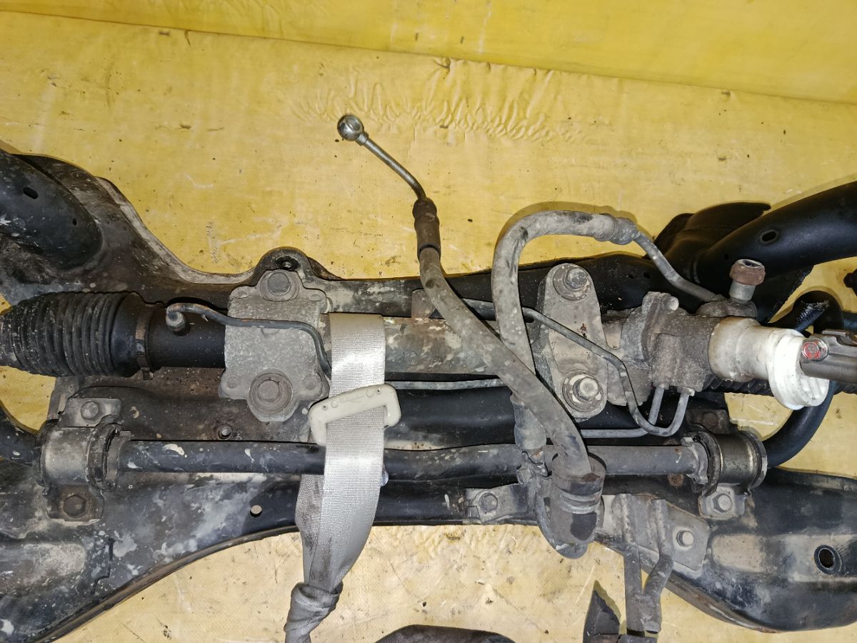 Балка под ДВС на Mitsubishi Grandis NA4W 4G69 Фото 6