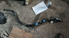 Заливная горловина топливного бака 77201-28240, 77201-28290 на Toyota Noah AZR65G 1AZ-FSE Фото 5