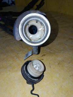Заливная горловина топливного бака на Toyota Vitz KSP90 1KR-FE Фото 5