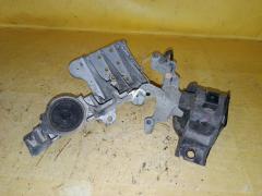 Подушка двигателя на Nissan Dualis KNJ10 MR20DE