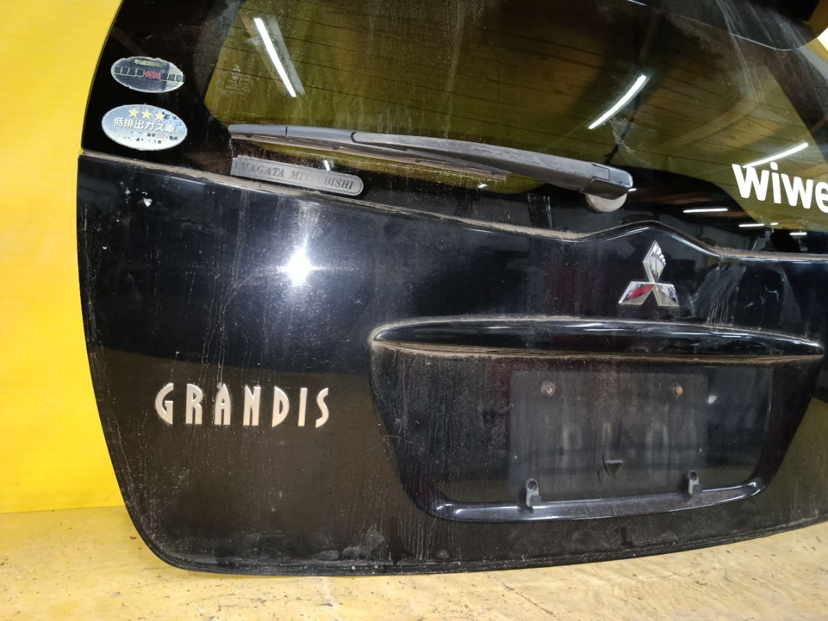 Дверь задняя на Mitsubishi Grandis NA4W Фото 5