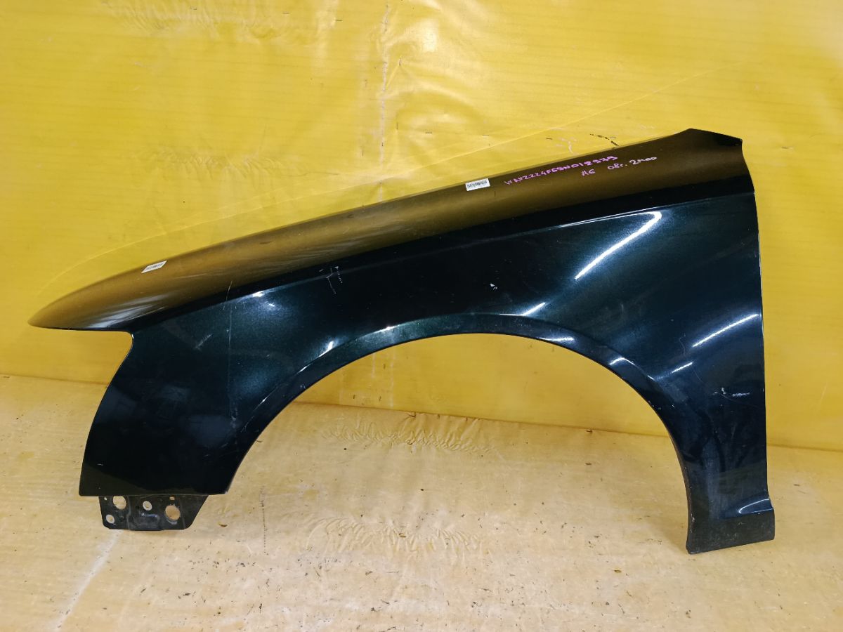 Крыло переднее на Audi A6 4F Фото 1