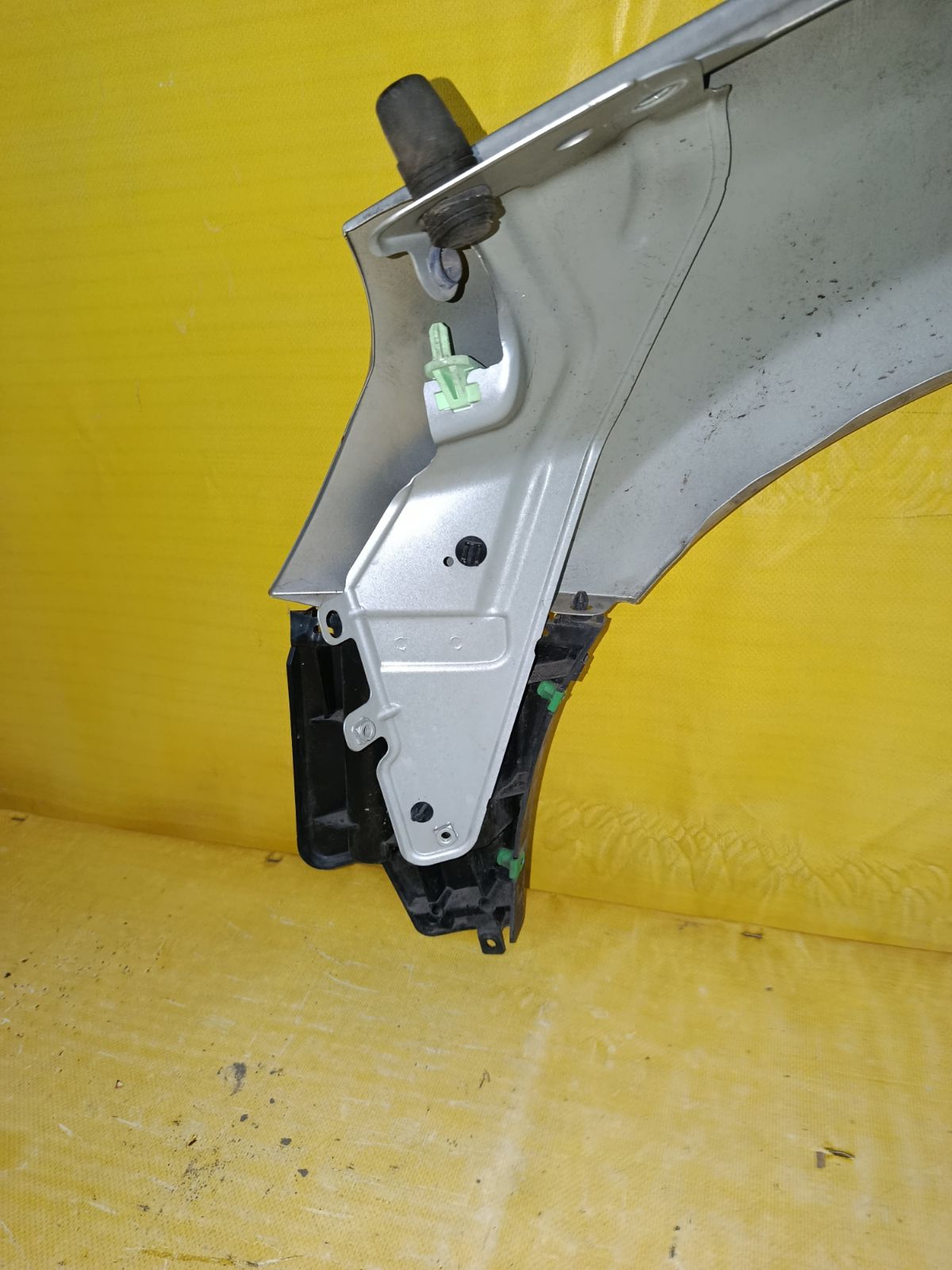 Крыло переднее на Volvo S60 FS B4164T Фото 7