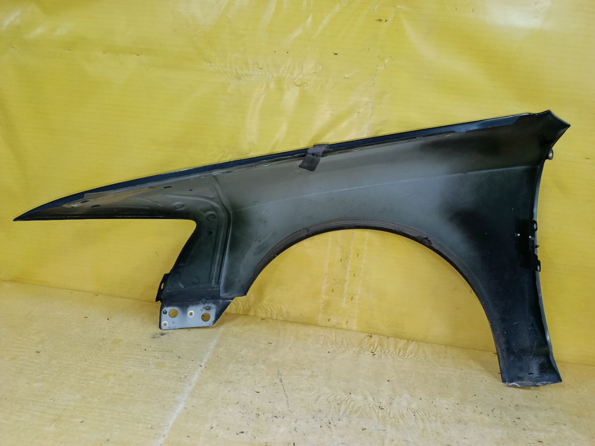 Крыло переднее на Audi A6 4F Фото 8