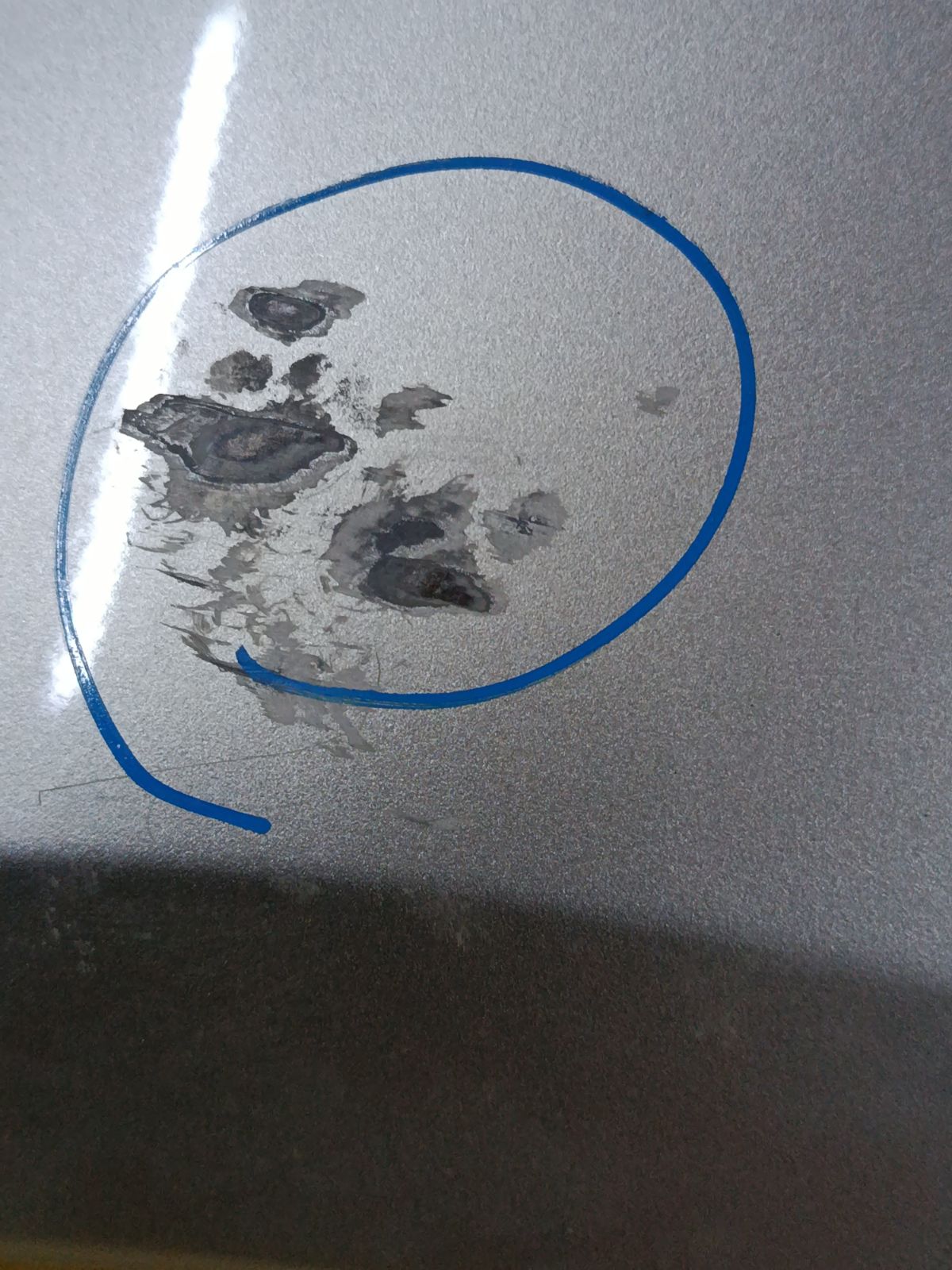 Крыло переднее на Mitsubishi Grandis NA4W Фото 5