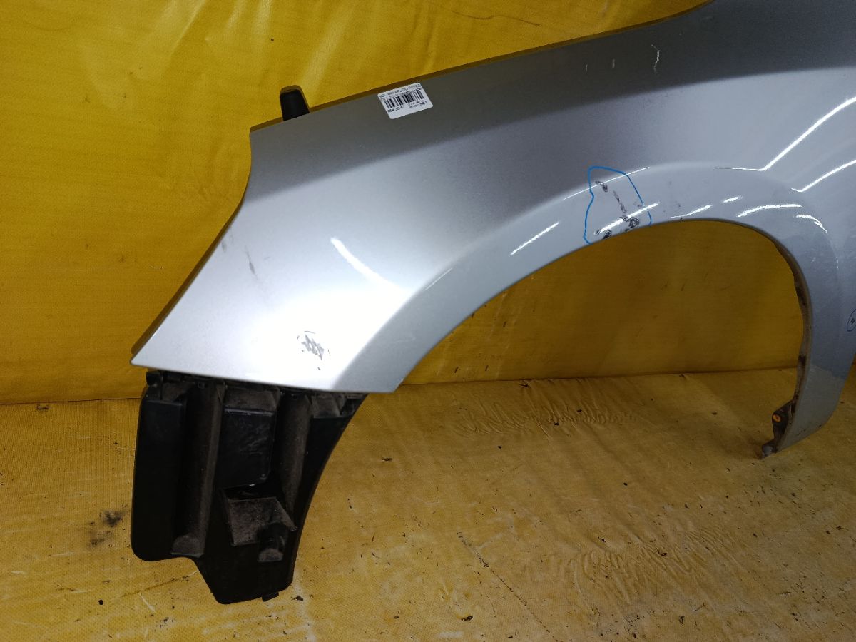 Крыло переднее на Volvo S60 FS Фото 6