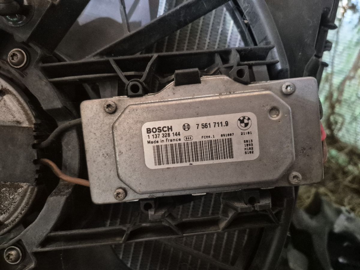 Радиатор ДВС 758163703 на Bmw 1-Series E87-UE12 N45N Фото 14
