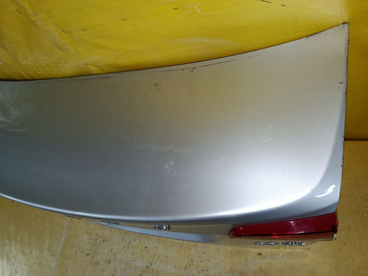 Крышка багажника на Volvo S60 FS Фото 3