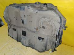 Бак топливный на Mitsubishi Grandis NA4W 4G69 Фото 2