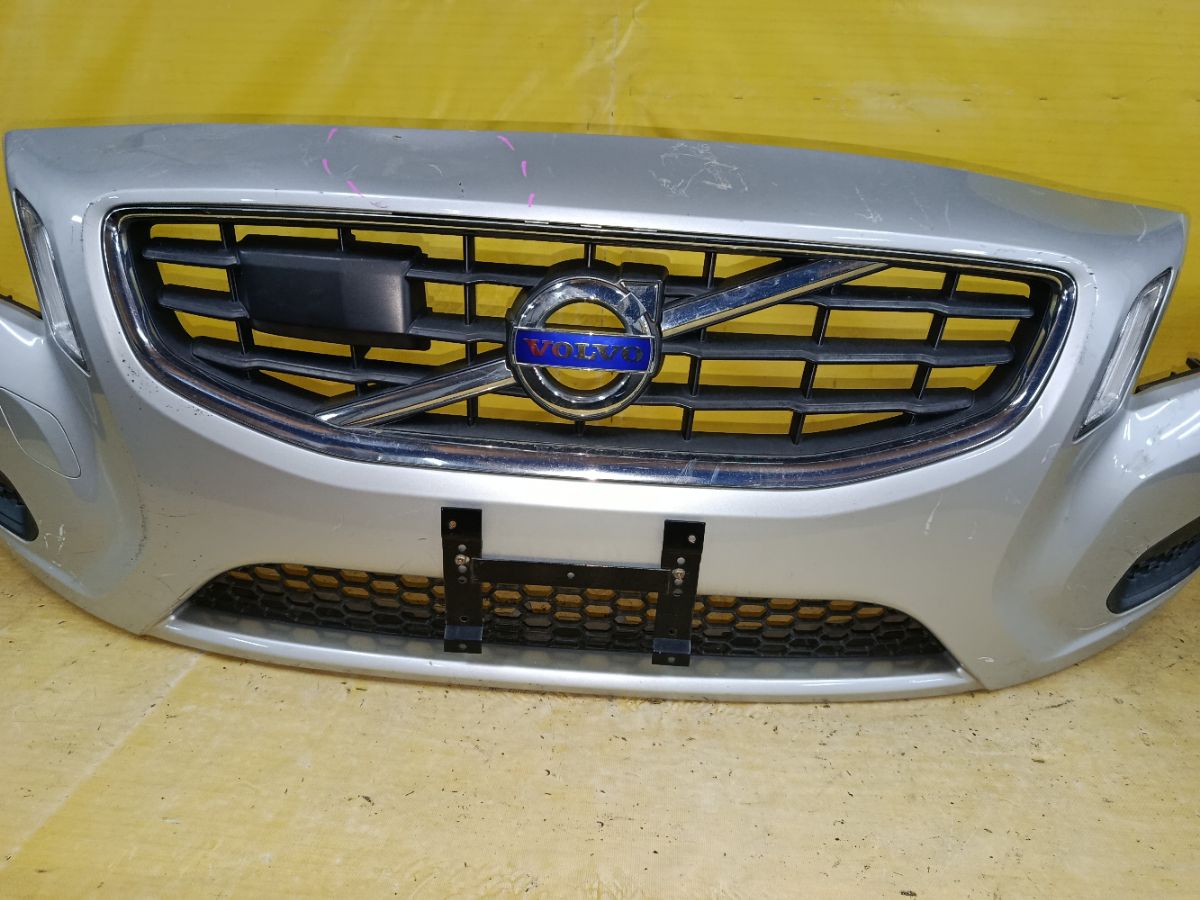 Бампер на Volvo S60 FS Фото 5