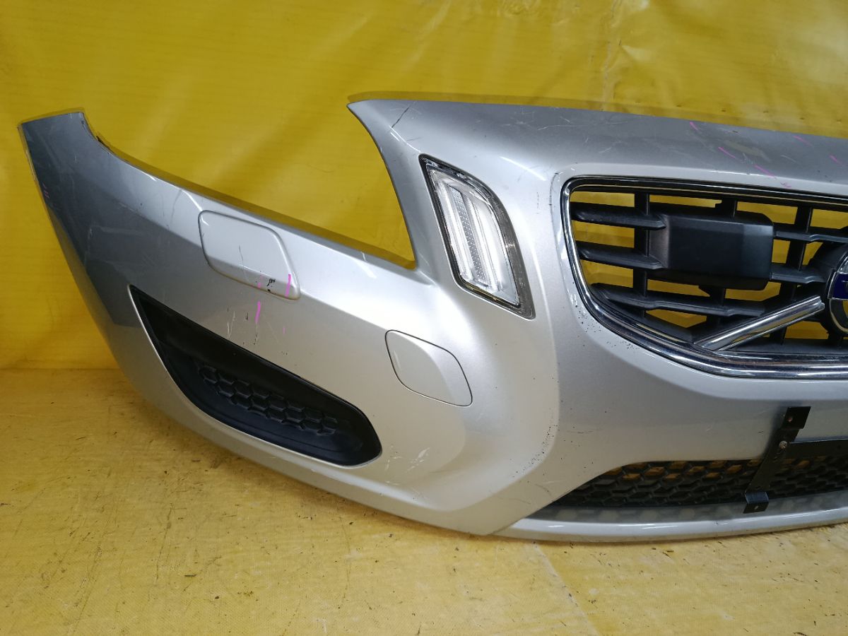 Бампер на Volvo S60 FS Фото 6