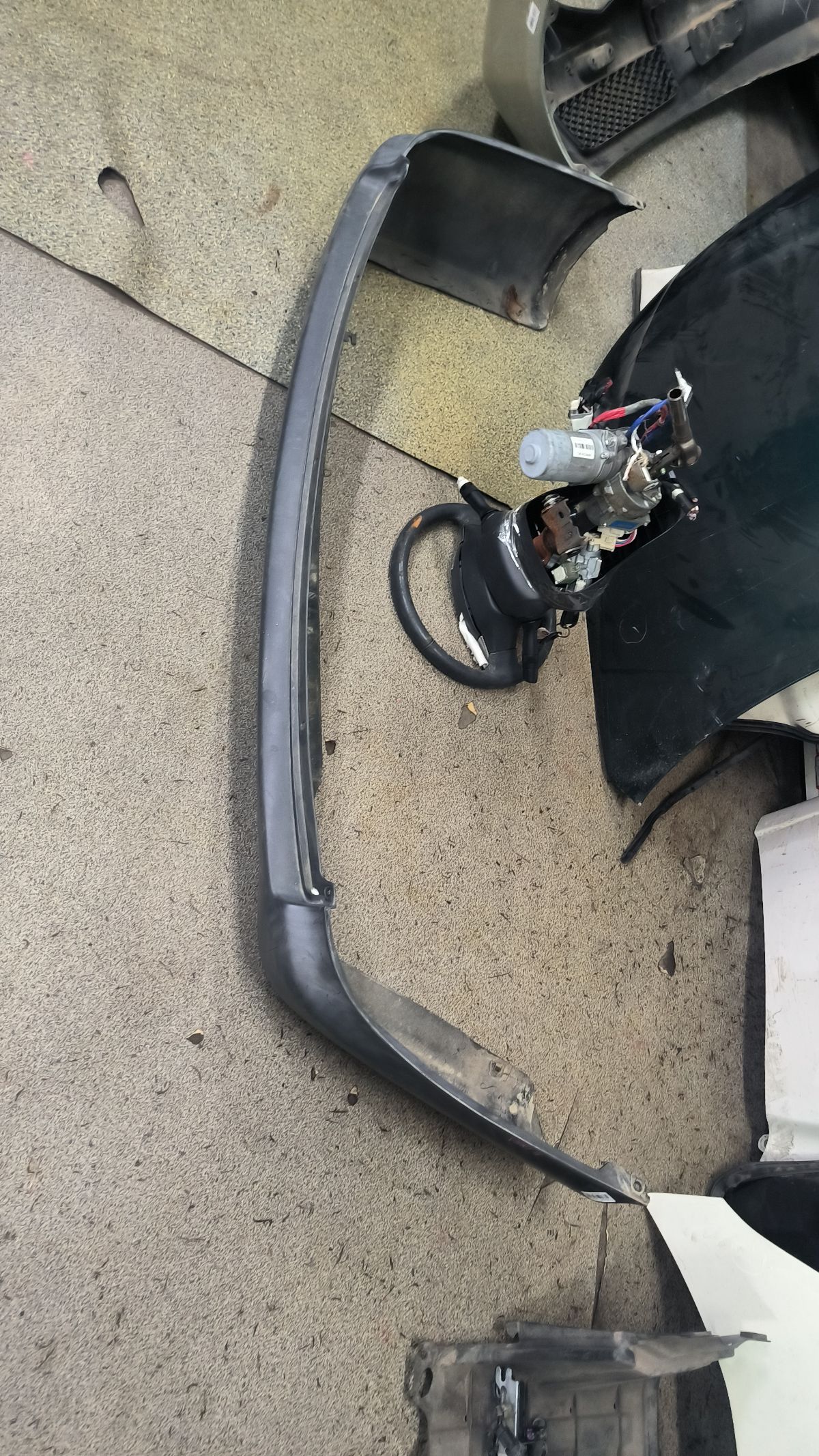 Бампер 93-10301 93-10301 на Nissan Ad Van VHNY11 Фото 13