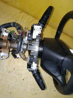 Рулевая колонка на Nissan Wingroad WFY11 Фото 3