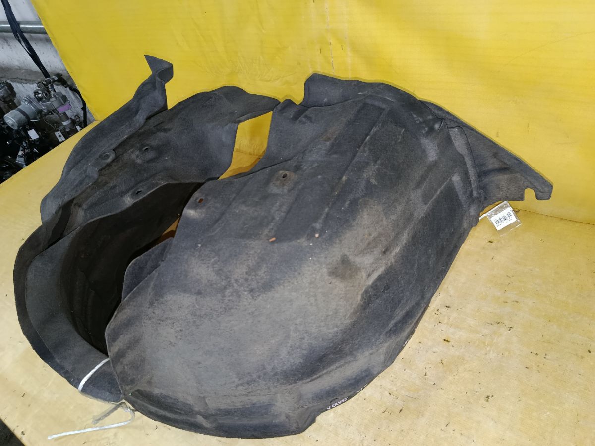 Подкрылок на Volvo S60 FS B4164T Фото 2