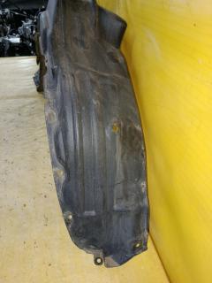 Подкрылок 53876-44080 на Toyota Ipsum ACM21W 2AZ-FE Фото 2