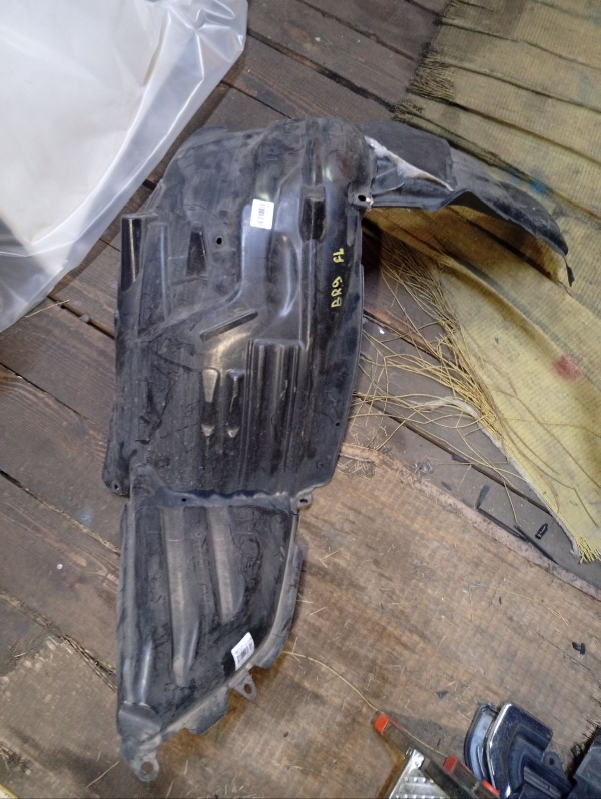 Подкрылок на Subaru Outback BR9 EJ253 Фото 6