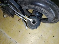 Амортизатор на Mitsubishi Grandis NA4W Фото 5