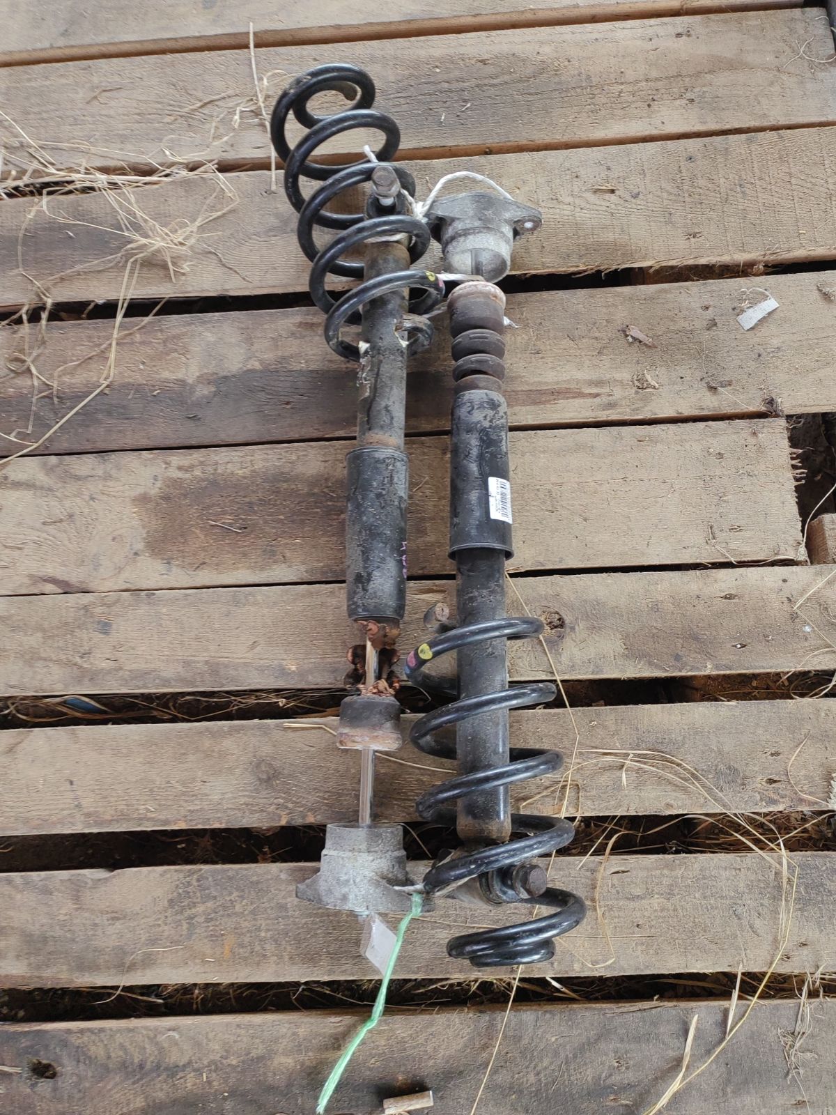 Амортизатор 4F0513032AE, 060260B, 060260GB, 0730197, 102501, 1060170003, 110486, 112 043 755, 112043, 112043466, 1152105909, 1152108400, 1152108409, 1202923GC, 126 725 0028, 19-139968, 19139968, 20344272, 2166396, 21813R, 2202G, 2340313, 24116299, 30-F79-A, 312 640, 312640PCSMS, 32140121, 33 4622, 344806, 357081070000, 376213SP, 383660EGT, 4010028, 40801, 408012, 42039597SX, 4820171, 4F0513031R, 4F0513032AD, 4F0513032AG, 4F0513032AK, 4F0513032H, 4F0513032J, 82401230SPORT, 82501023, 854S0147, 854S1591, 879037, 9150660, A063, A1446G, A22064, ADAB020, AG 18505, AGA050, AGA050MT, AK900082, AM5484, AR344806, BE5B629, BNED996, CR-003R-A6-04, D22510128, DG02784, DH1255, DSA344806, DSF119G, E7805, FAW4F0513032AL, FDG1446RLR, G121022LR, G41251009, G71046, JAPMM00044, JGT1058S, JGT1058T, K3505405G, KSA529, KSA529STD, MA00044, MCD0149, MJ00044, MM00044, MT344806, PPK082, PSA344806, SA344806, SG2670, Z00444 на Audi A6 4F CCEA Фото 7