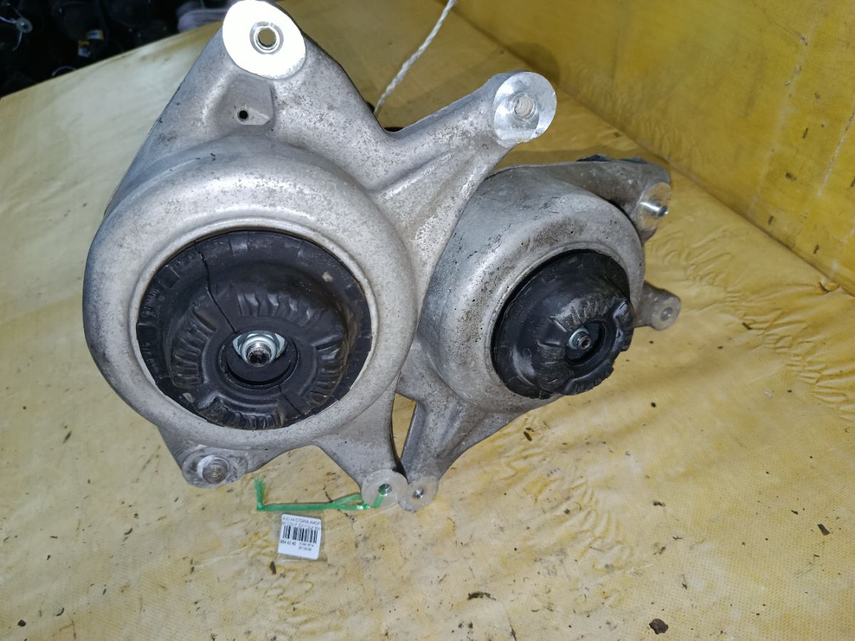 Стойка амортизатора на Audi A4 8K CDN Фото 2