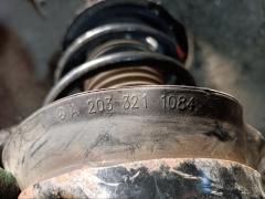 Стойка амортизатора на Mercedes-Benz C-Class Station Wagon S203.246 271.946 Фото 12