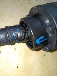 Кардан на Toyota Noah AZR65G 1AZ-FSE Фото 5