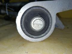 Рычаг на Nissan X-Trail NT30 QR20DE Фото 6