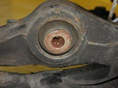 Рычаг на Honda Accord CU1 R20A Фото 6