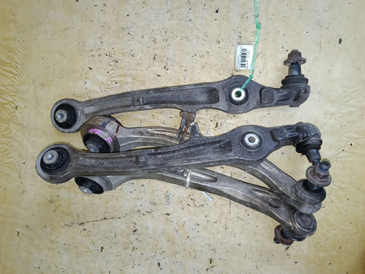 Рычаг на Audi A6 4F CCEA Фото 1