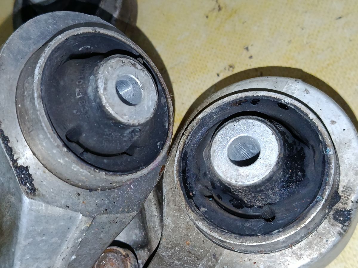 Рычаг на Audi A6 4F CCEA Фото 10